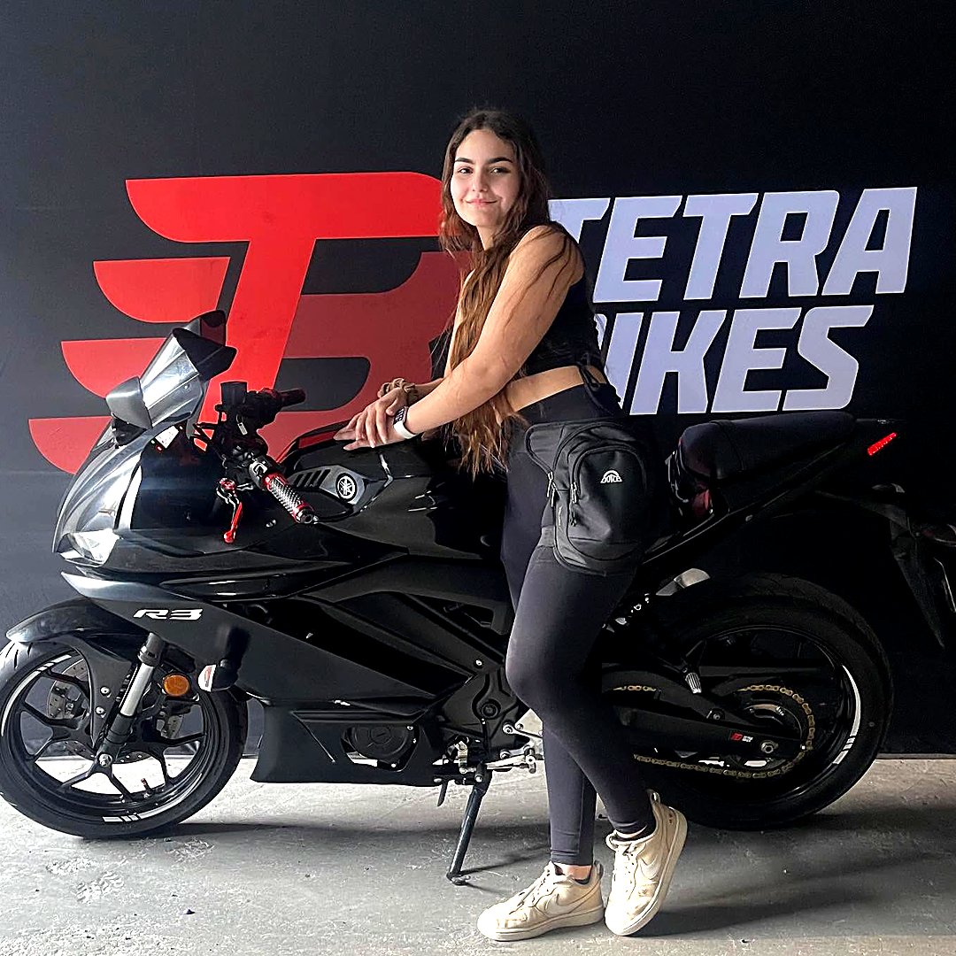 Cliente de Tetra Bikes con su Yamaha MT-03 · 2024