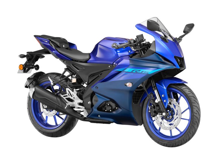 Yamaha YZF-R15 V4