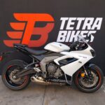 TRIUMPH DAYTONA 660