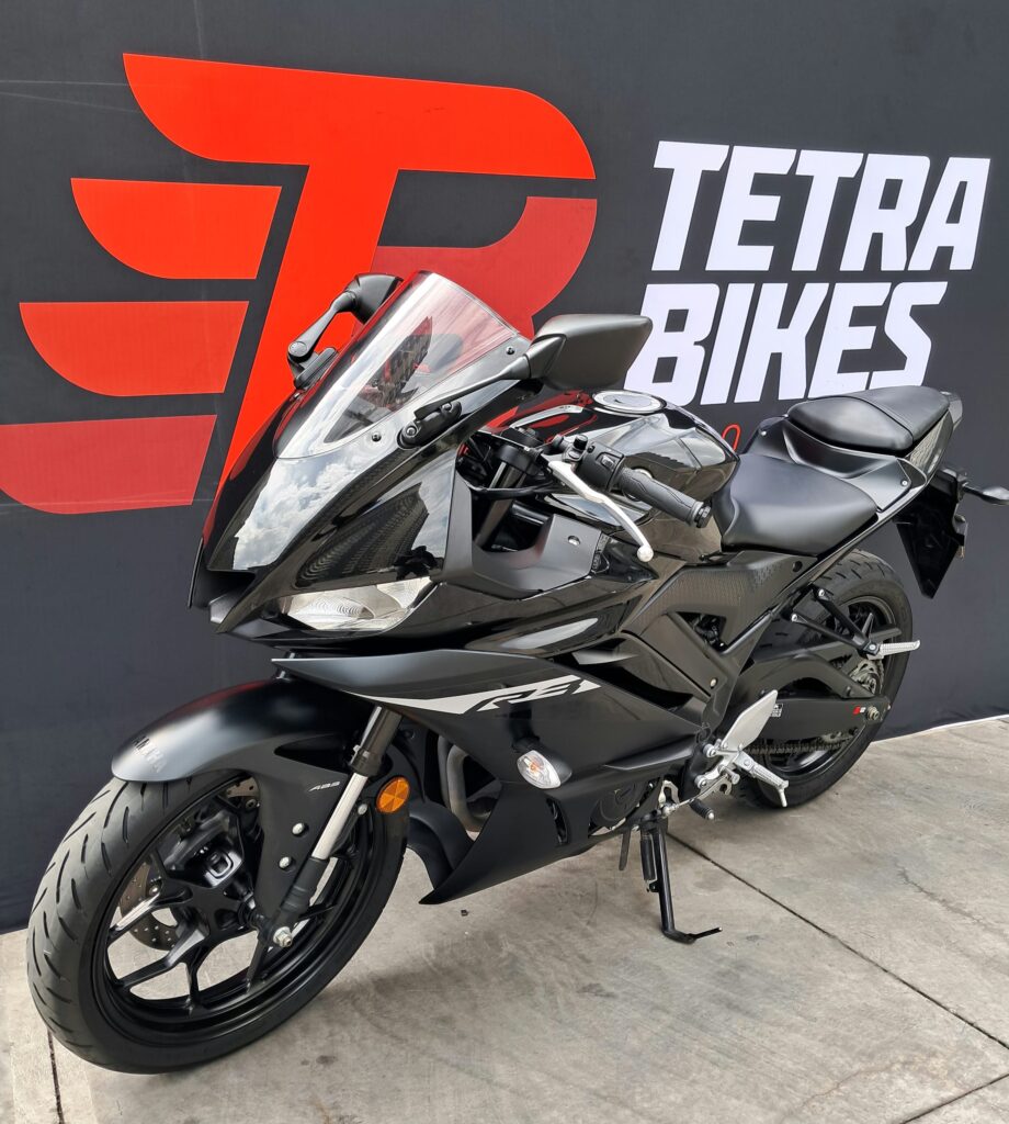 Yamaha R3A